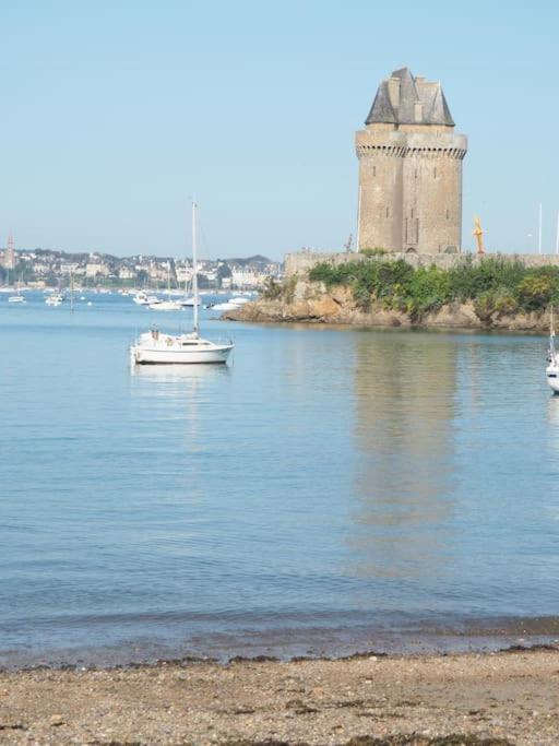 Appartement Duplex Et Terrasse A St Servan-St Malo Saint-Malo Kültér fotó
